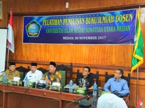 PELATIHAN PENULISAN BUKU ILMIAH DOSEN