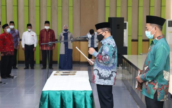 Rektor Lantik 50 Pejabat Fungsional UIN Sumut Penerima Jabatan Harus Kuat dan Amanah