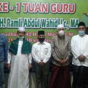 Rektor UIN Sumut Hadiri Haul Prof Ramli Abdul Wahid