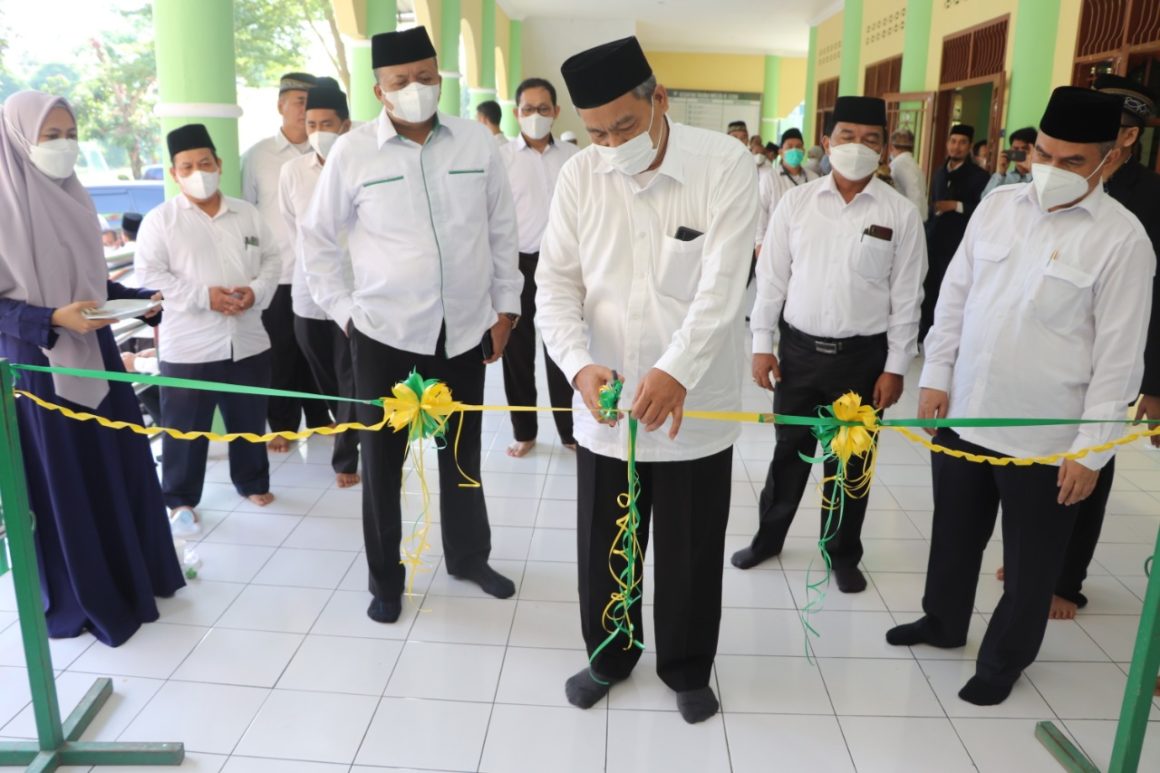 Prof Syahrin Resmikan Laboratorium Keagamaan UIN SU : Optimalkan Standardisasi Lulusan Kampus dengan Kompetensi Al-Qur’an